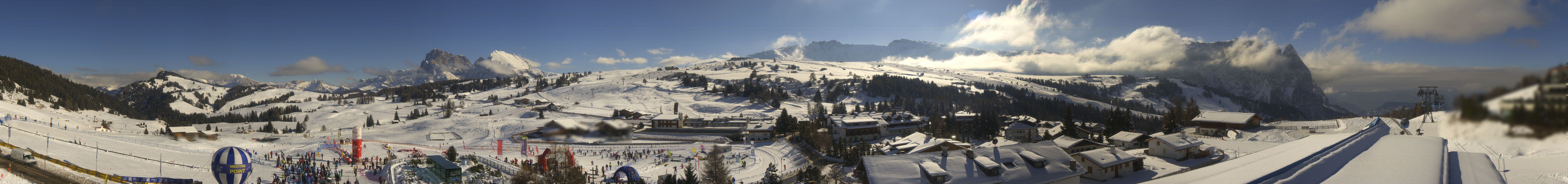 Archived image Webcam Panoramic View Compatsch