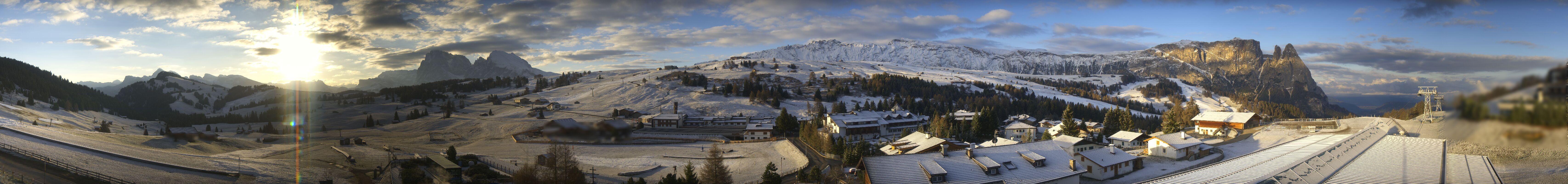 Archived image Webcam Panoramic View Compatsch