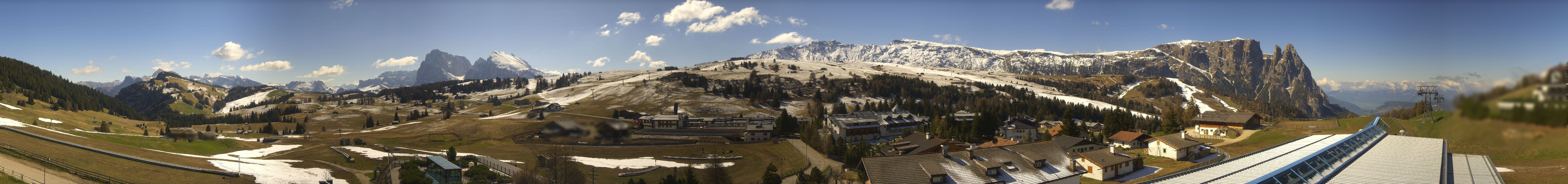 Archived image Webcam Panoramic View Compatsch