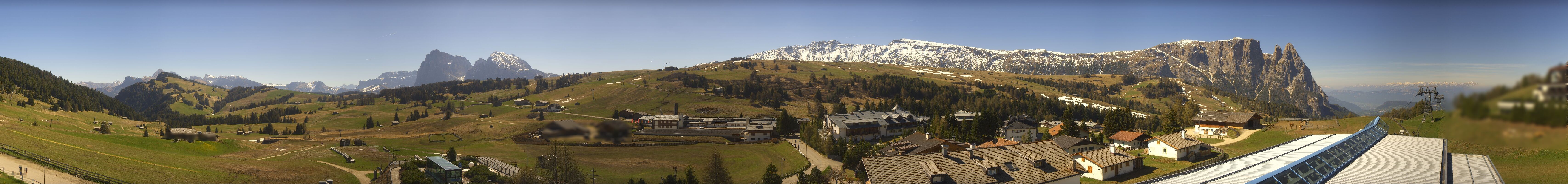 Archived image Webcam Panoramic View Compatsch