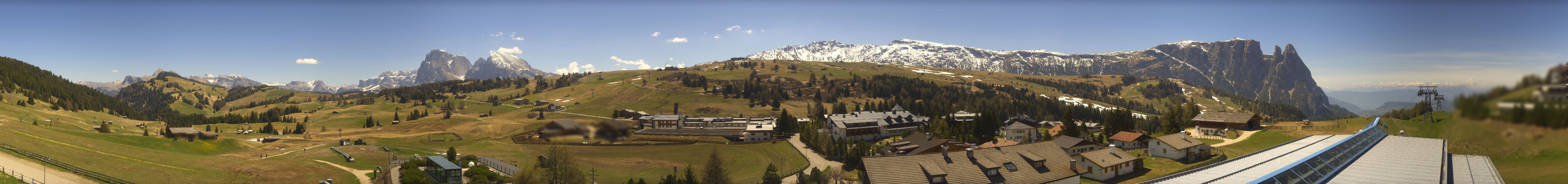 Archived image Webcam Panoramic View Compatsch