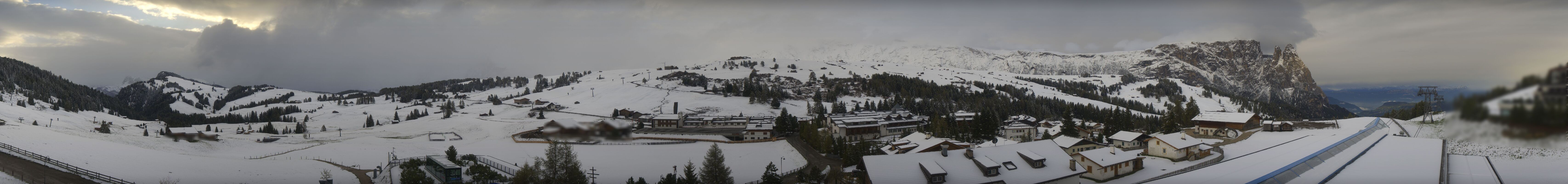Archived image Webcam Panoramic View Compatsch