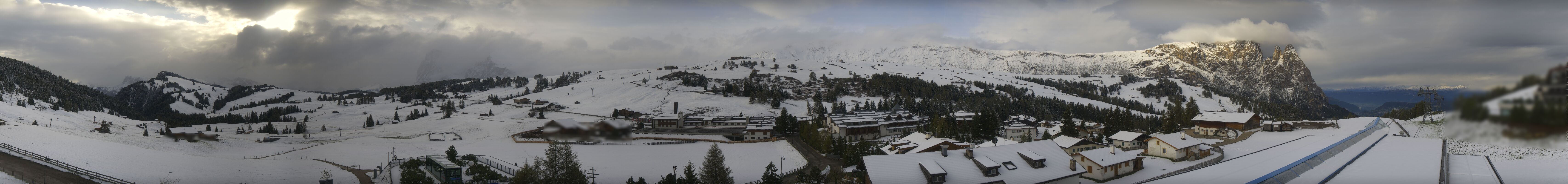 Archived image Webcam Panoramic View Compatsch