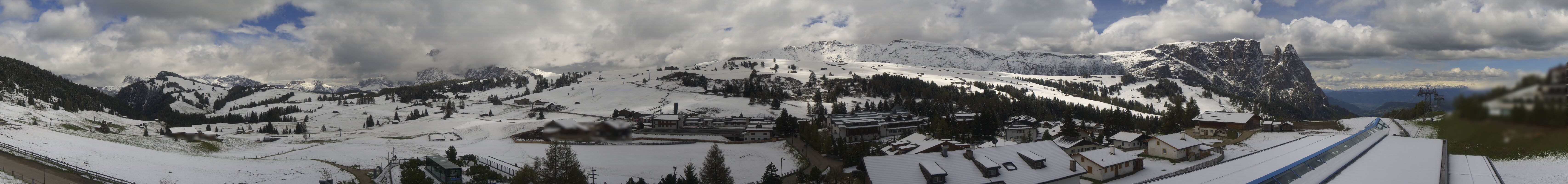 Archived image Webcam Panoramic View Compatsch