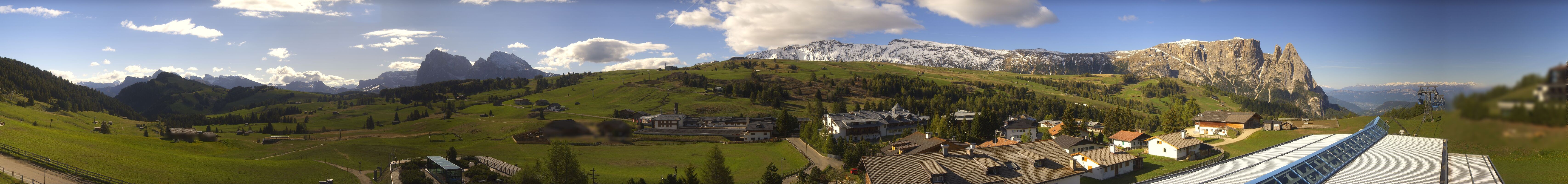 Archived image Webcam Panoramic View Compatsch
