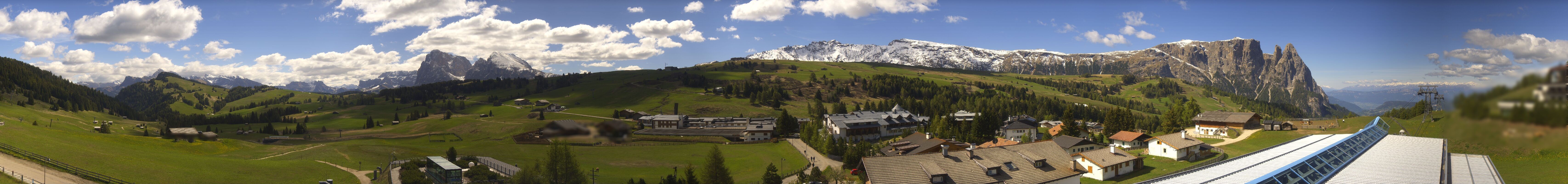 Archived image Webcam Panoramic View Compatsch