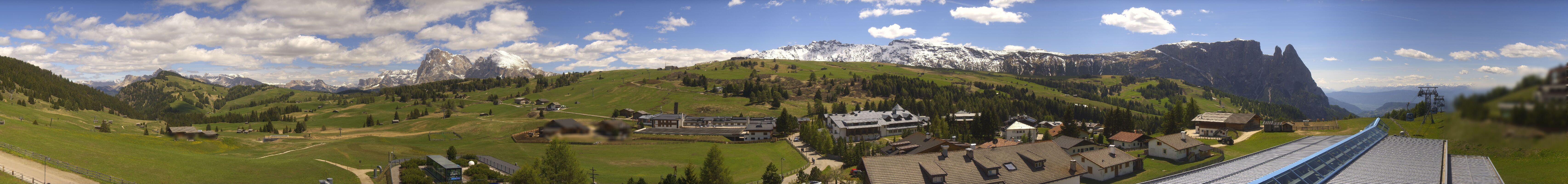 Archived image Webcam Panoramic View Compatsch