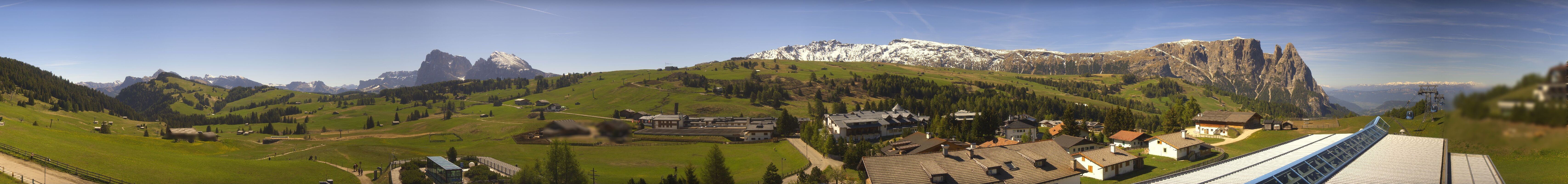 Archived image Webcam Panoramic View Compatsch