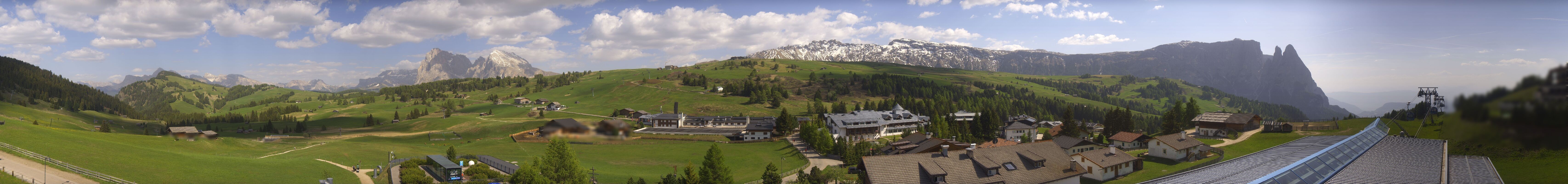 Archived image Webcam Panoramic View Compatsch