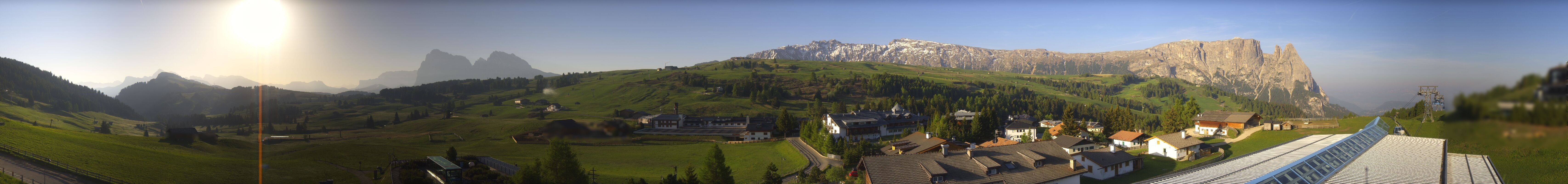 Archived image Webcam Panoramic View Compatsch