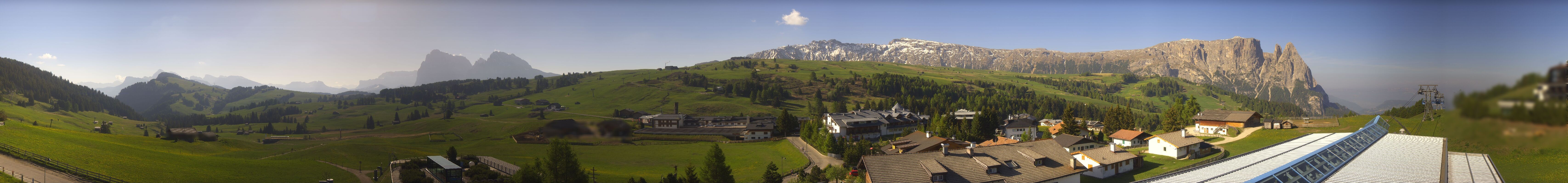 Archived image Webcam Panoramic View Compatsch