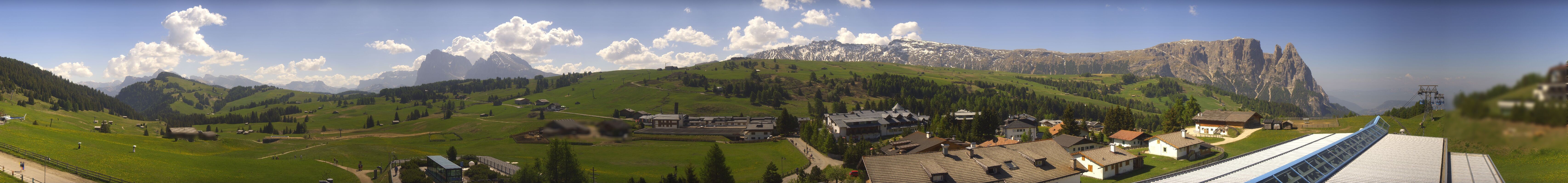 Archived image Webcam Panoramic View Compatsch
