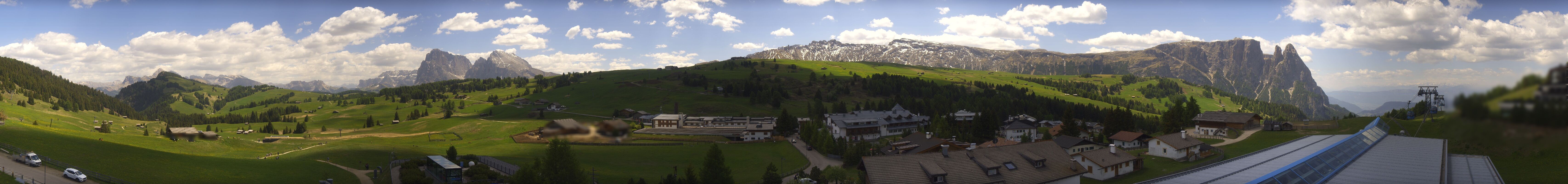 Archived image Webcam Panoramic View Compatsch