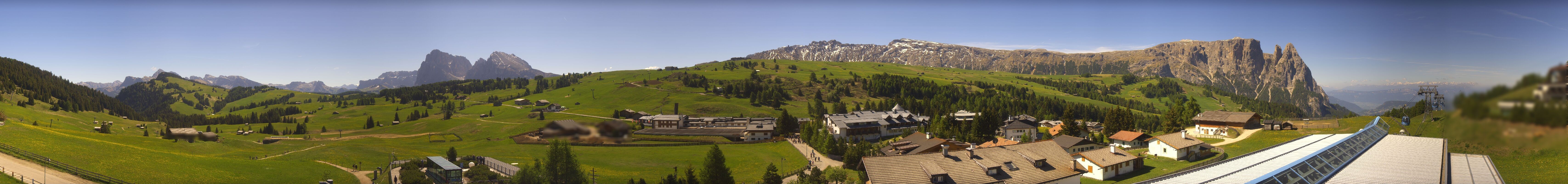 Archived image Webcam Panoramic View Compatsch