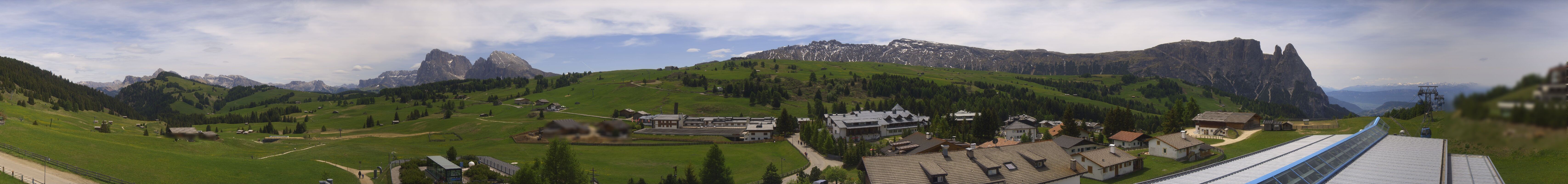 Archived image Webcam Panoramic View Compatsch