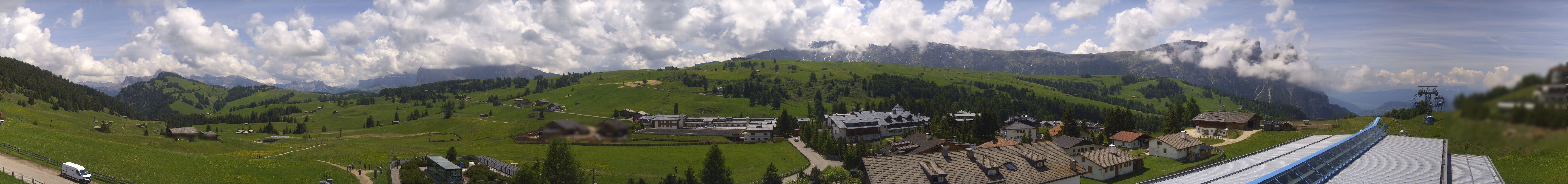 Archived image Webcam Panoramic View Compatsch
