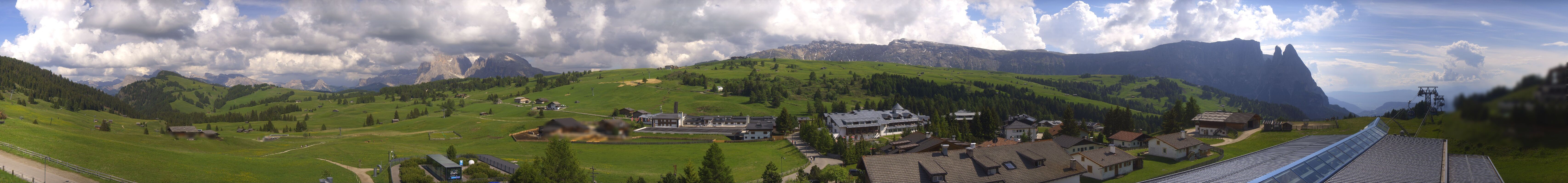 Archived image Webcam Panoramic View Compatsch