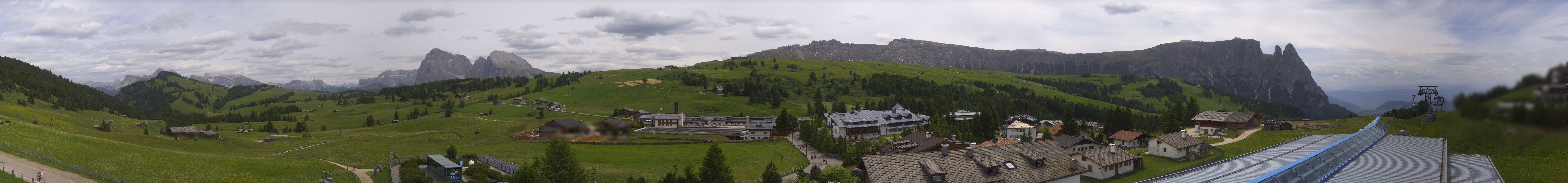 Archived image Webcam Panoramic View Compatsch
