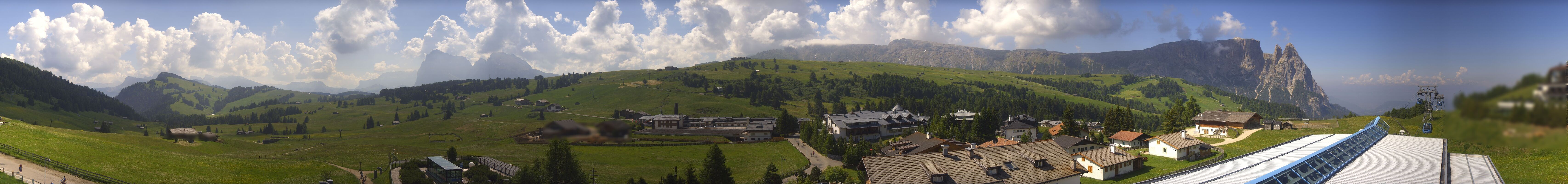 Archived image Webcam Panoramic View Compatsch