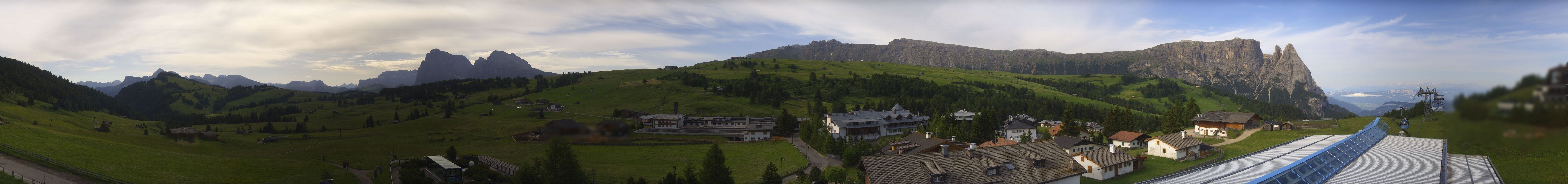 Archived image Webcam Panoramic View Compatsch