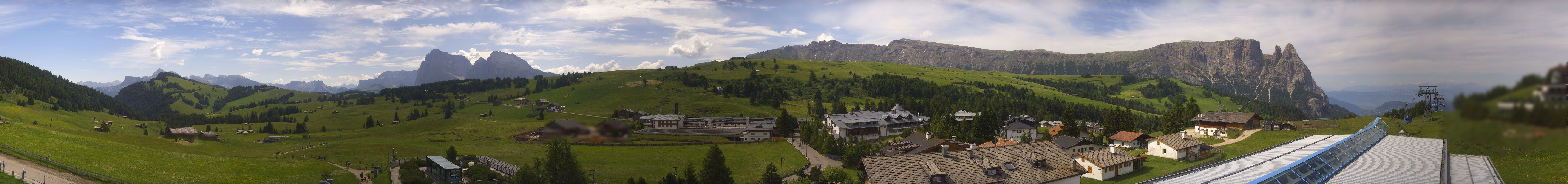 Archived image Webcam Panoramic View Compatsch