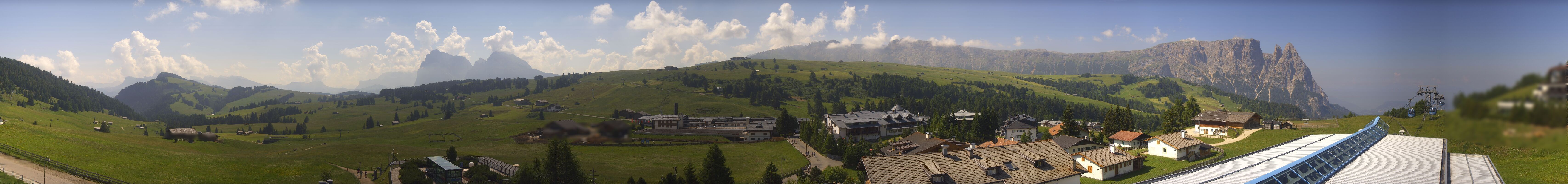 Archived image Webcam Panoramic View Compatsch
