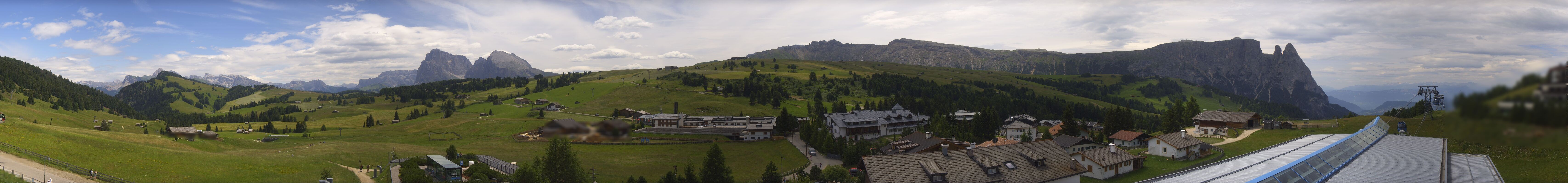 Archived image Webcam Panoramic View Compatsch