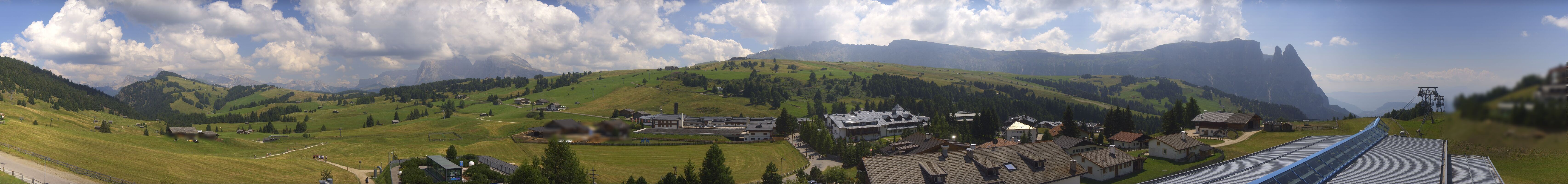 Archived image Webcam Panoramic View Compatsch