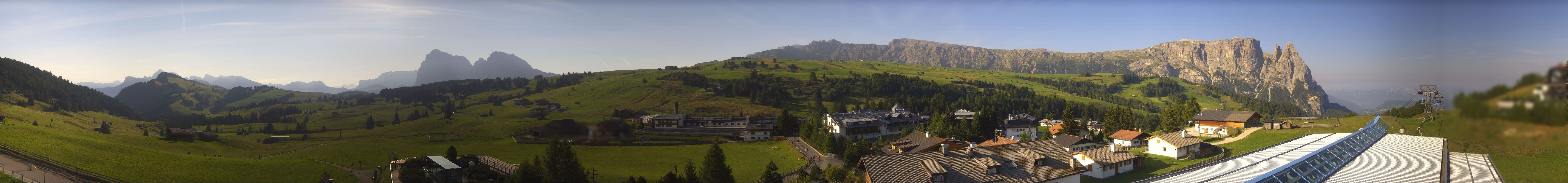 Archived image Webcam Panoramic View Compatsch