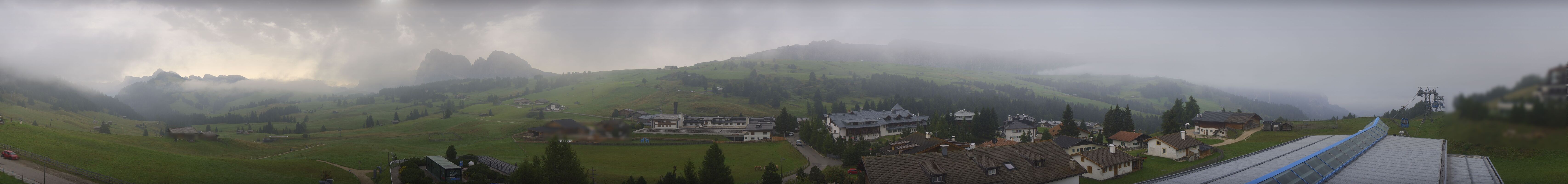 Archived image Webcam Panoramic View Compatsch