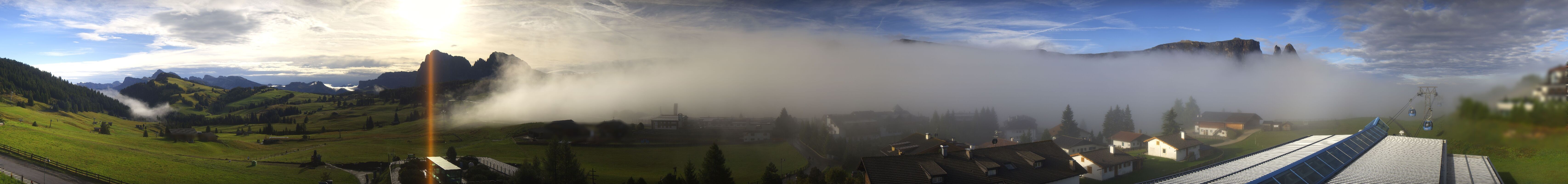 Archived image Webcam Panoramic View Compatsch