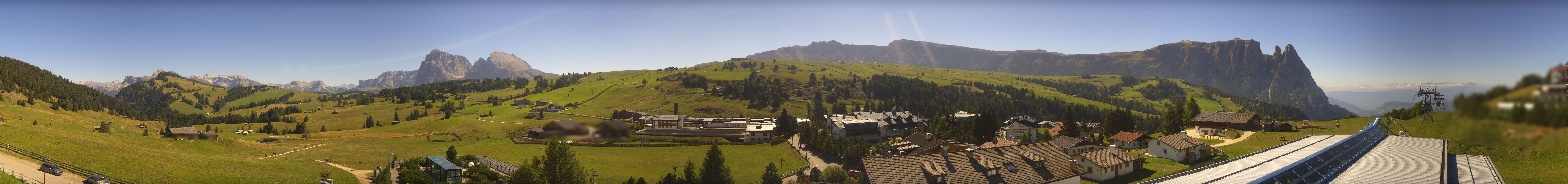 Archived image Webcam Panoramic View Compatsch
