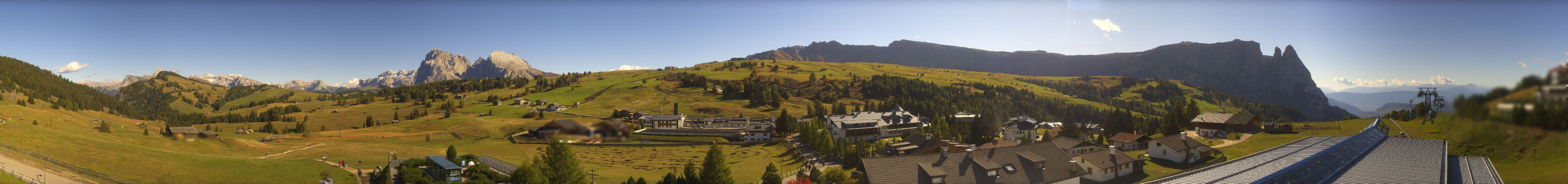 Archived image Webcam Panoramic View Compatsch