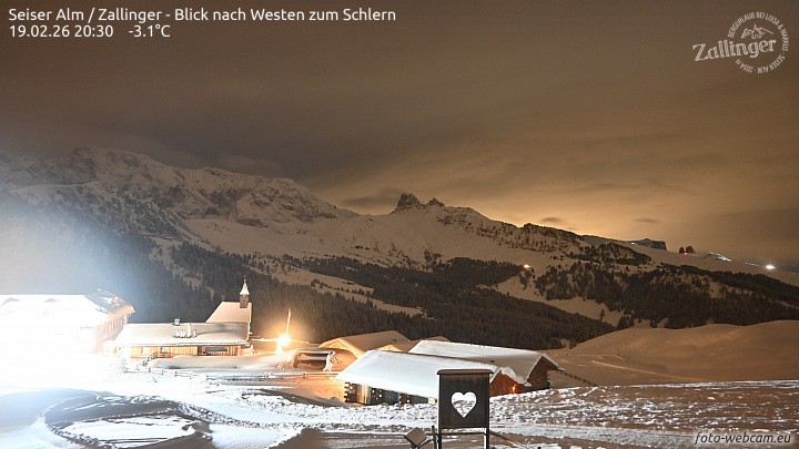 Archived image Webcam Almgasthof Zallinger