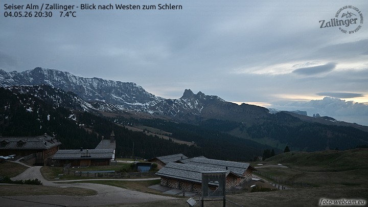 Archived image Webcam Almgasthof Zallinger