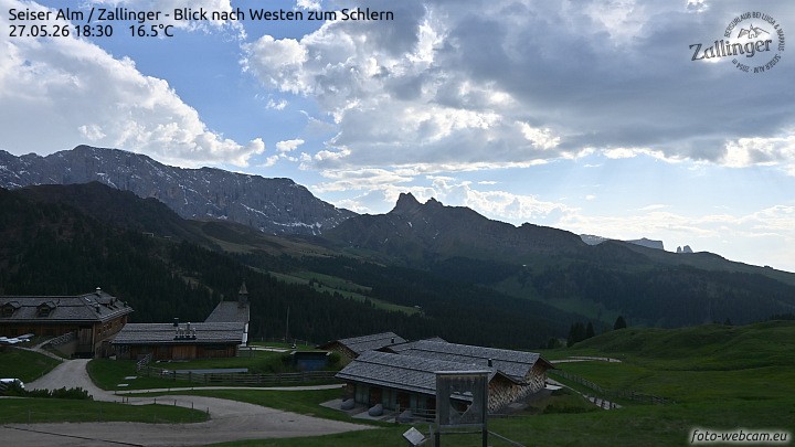 Archiv Foto Webcam Almgasthof Zallinger (Dolomiten)