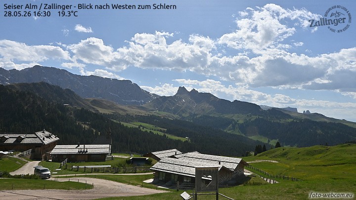 Archived image Webcam Almgasthof Zallinger