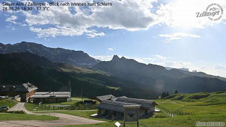 Archived image Webcam Almgasthof Zallinger