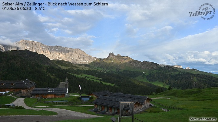 Archived image Webcam Almgasthof Zallinger