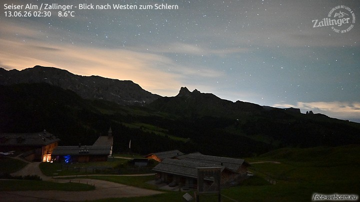 Archiv Foto Webcam Almgasthof Zallinger (Dolomiten)