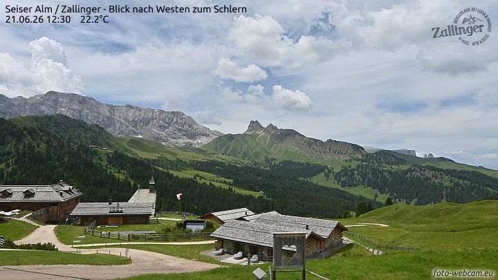 Archived image Webcam Almgasthof Zallinger