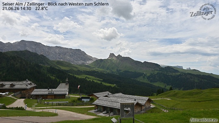 Archived image Webcam Almgasthof Zallinger