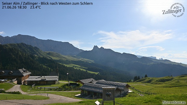 Archiv Foto Webcam Almgasthof Zallinger (Dolomiten)
