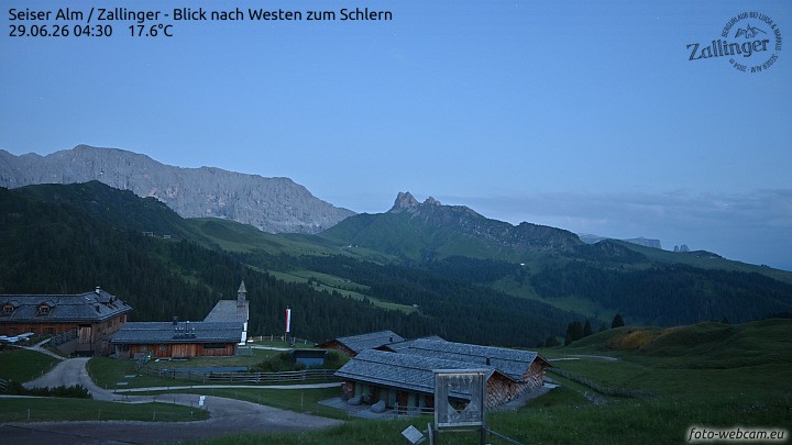 Archived image Webcam Almgasthof Zallinger