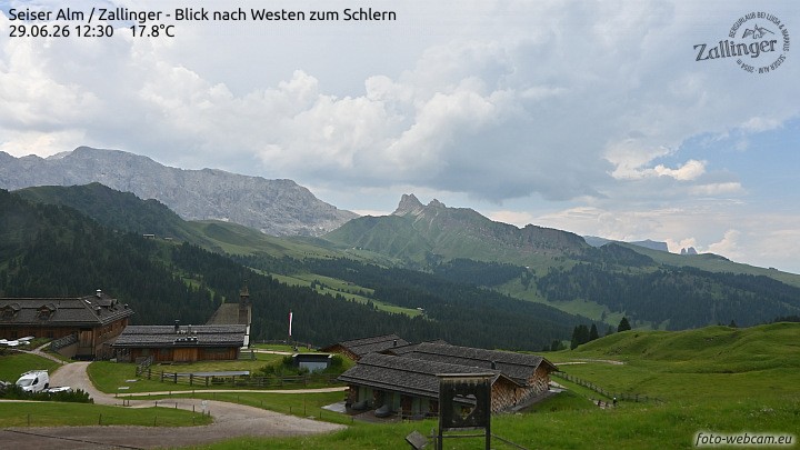 Archived image Webcam Almgasthof Zallinger