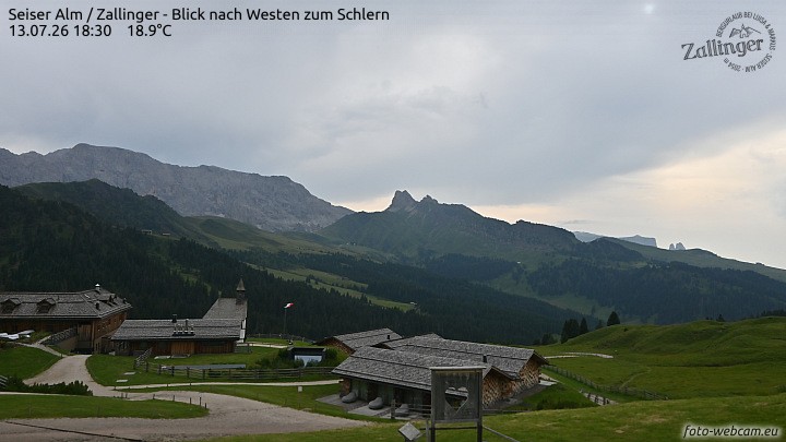 Archiv Foto Webcam Almgasthof Zallinger (Dolomiten)