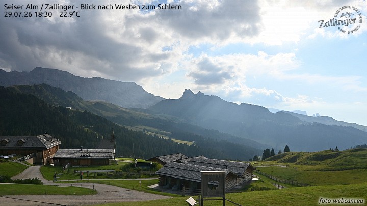Archiv Foto Webcam Almgasthof Zallinger (Dolomiten)