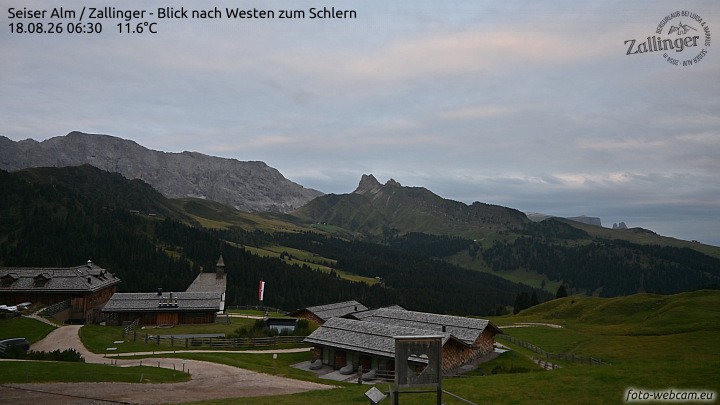 Archiv Foto Webcam Almgasthof Zallinger (Dolomiten)
