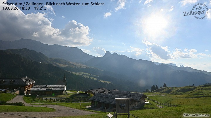Archived image Webcam Almgasthof Zallinger