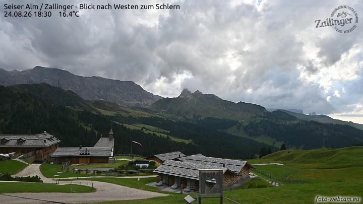 Archiv Foto Webcam Almgasthof Zallinger (Dolomiten)